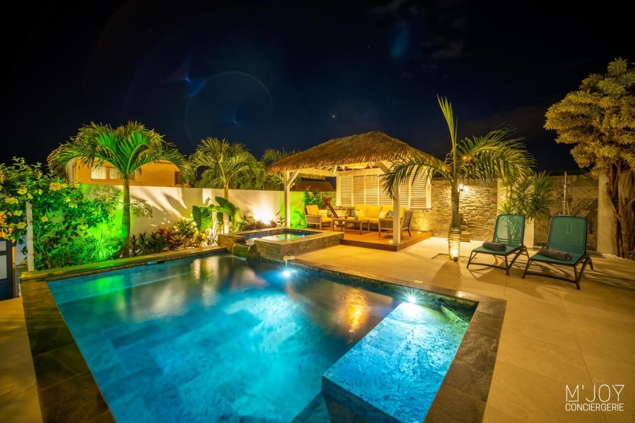 La Villa Rosaya - Piscine & Jacuzzi Saint Pierre Exterior photo